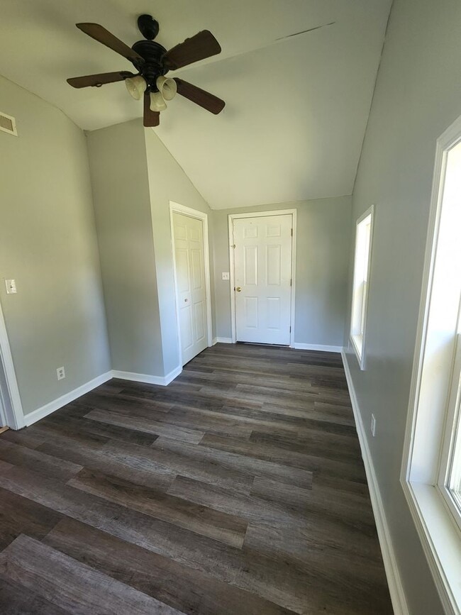 Photo - Newly Updated Spacious Three Bedroom with Bonus room- Single Family Near S. Keystone & Murry St