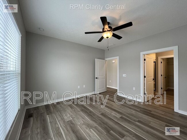 Photo - 133 Oldham Ln