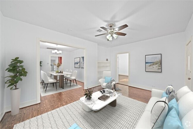 Building Photo - 2823 Bernardo De Galvez Ave Rental