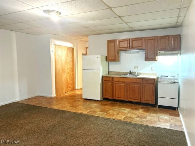 Building Photo - 183 Woodmont Ave Unit 7