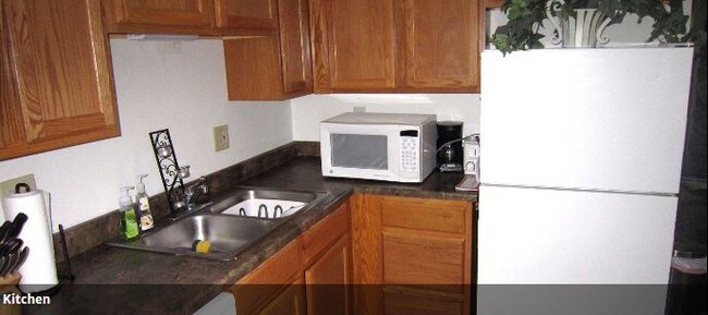 Photo - Kimberly Square