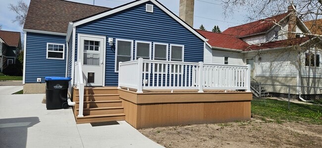 Photo - 809 Quincy St