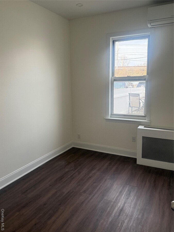 Photo - 151 Tulip Ave Unit 1