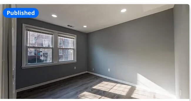 Building Photo - 2055 38th St SE Unit 102