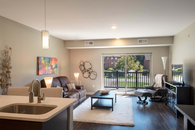 Photo - Cosmopolitan Apartments
