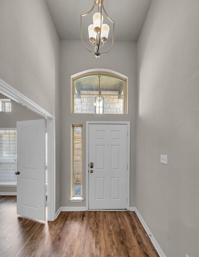 1120 Merganser Way