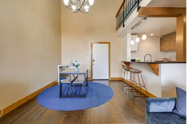 Photo - 550 W Regent St Unit 302