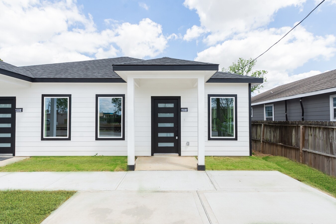 Photo - 6513 Avenue B