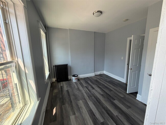 46 Benkard Ave Unit 2