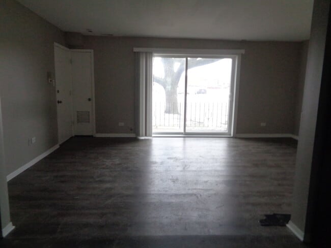 Photo - 9729 Ridgeland Ave Unidad 102C