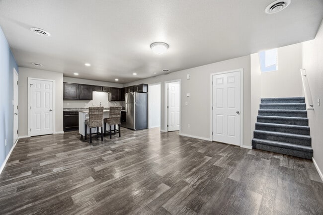 Photo - 4304 Estate Dr S