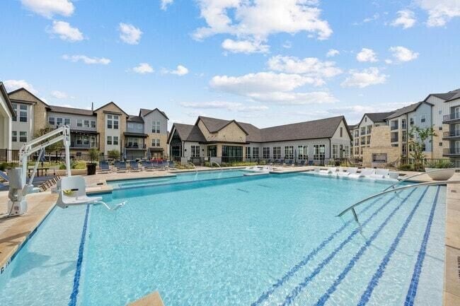 Photo - 3301 E Pecan St Unidad A1
