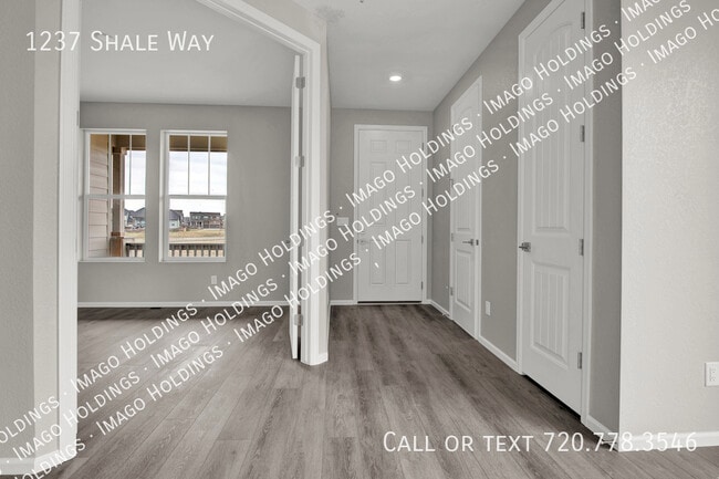 Photo - 1237 Shale Dr