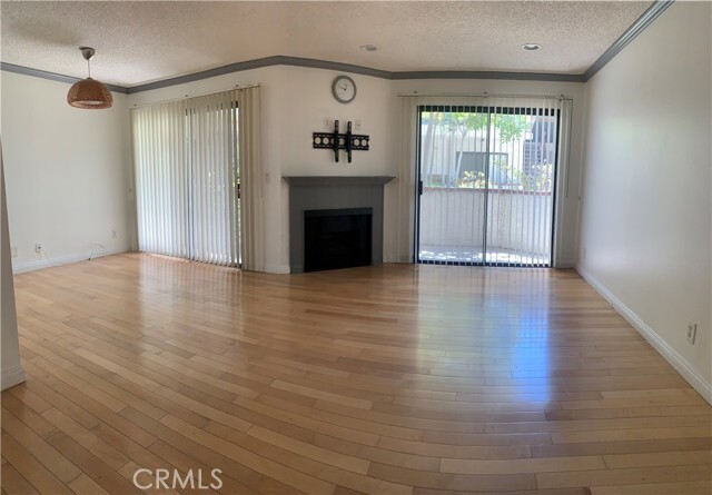 Building Photo - 315 S Harvard Blvd Unit 109 Rental