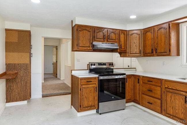 Photo - 3183 Mohawk St