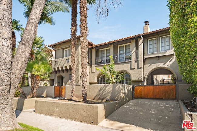 Photo - 258 S Orange Dr