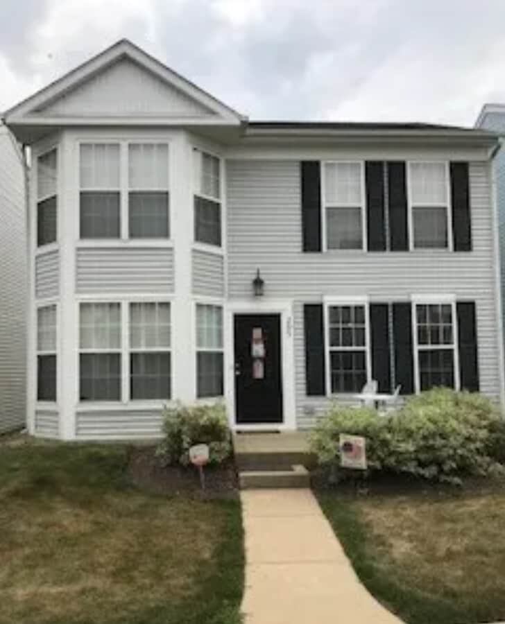 Photo - 205 W Washington St