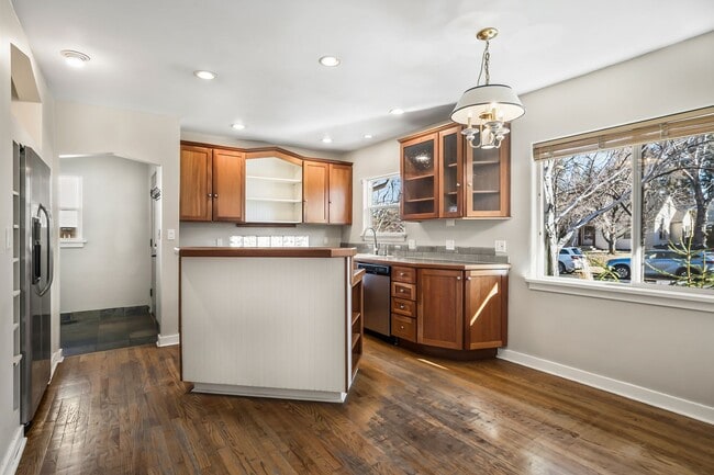 Photo - Charming Westside Cottage in a Premier Location