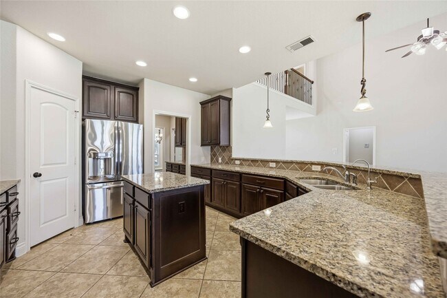Photo - 27707 Lodgemist Ct
