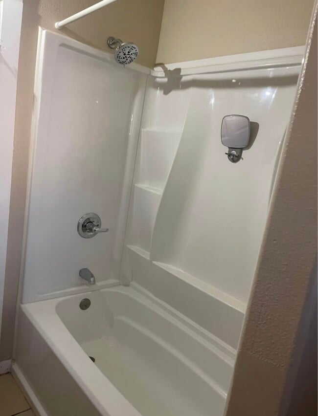 Photo - 206 Rigsby Ave