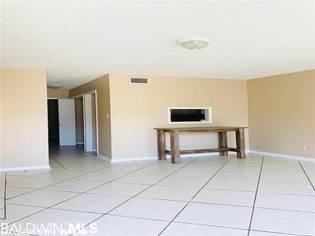 Photo - 600 Cheshire Ln