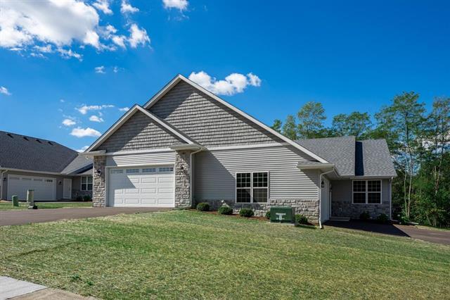 Photo - 5689 Roy's Ridge