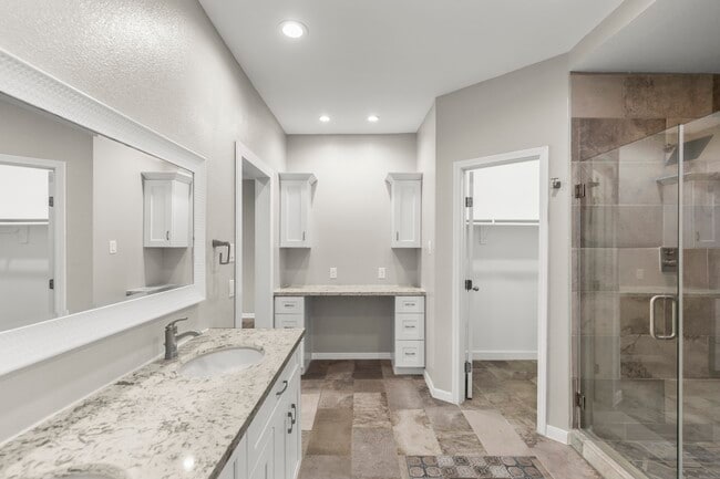 Photo - 1014 Riverlace Dr