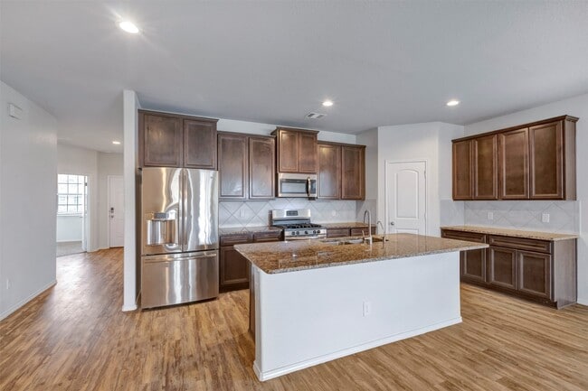 Photo - 2331 Strong Horse Dr