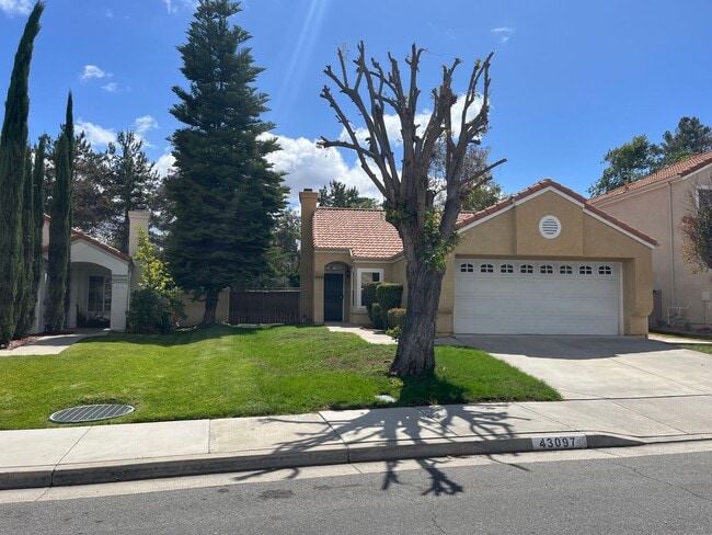 Photo - Paloma del Sol 3 Bedroom Single Story
