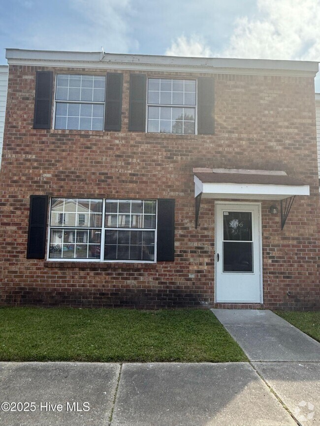 Building Photo - 206 Myrtlewood Cir Rental