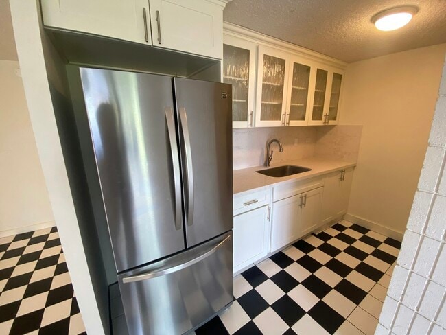 Photo - 46-283 Kahuhipa Street