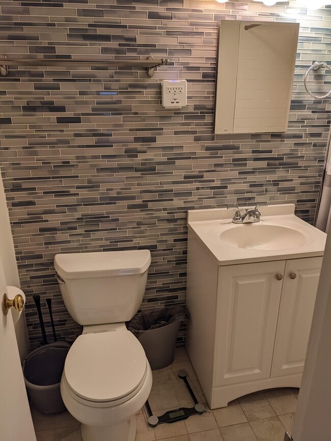 Photo - 230 Beacon St