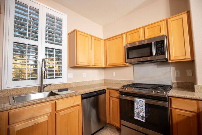 Photo - 5249 Brazelton St