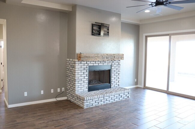 Photo - Welcome to your Southern Arizona desert oasis!