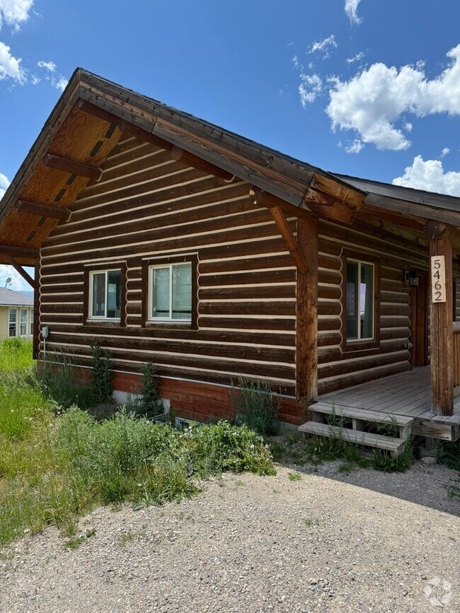Building Photo - Beautiful Cabin in Victor Rental