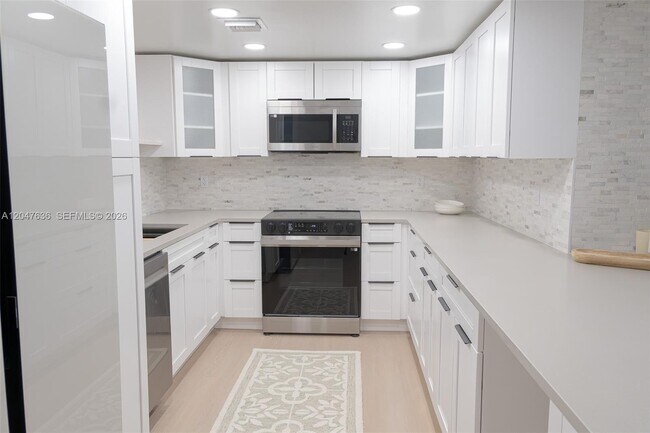 3051 N Course Dr Unit 107