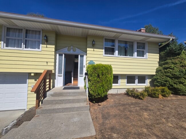 Photo - 3010 W Weile Ave