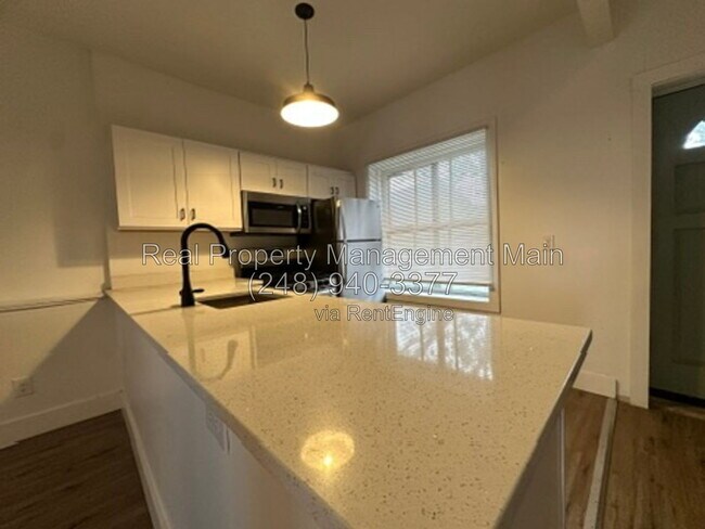 1612 Bagley St Unit 1