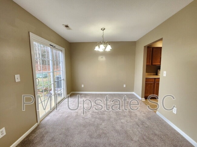 Photo - 65 Greensboro Ct