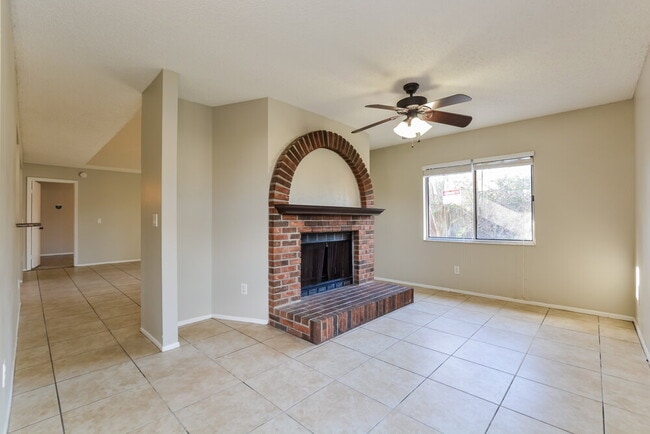 Photo - 490 Chicago Woods Cir