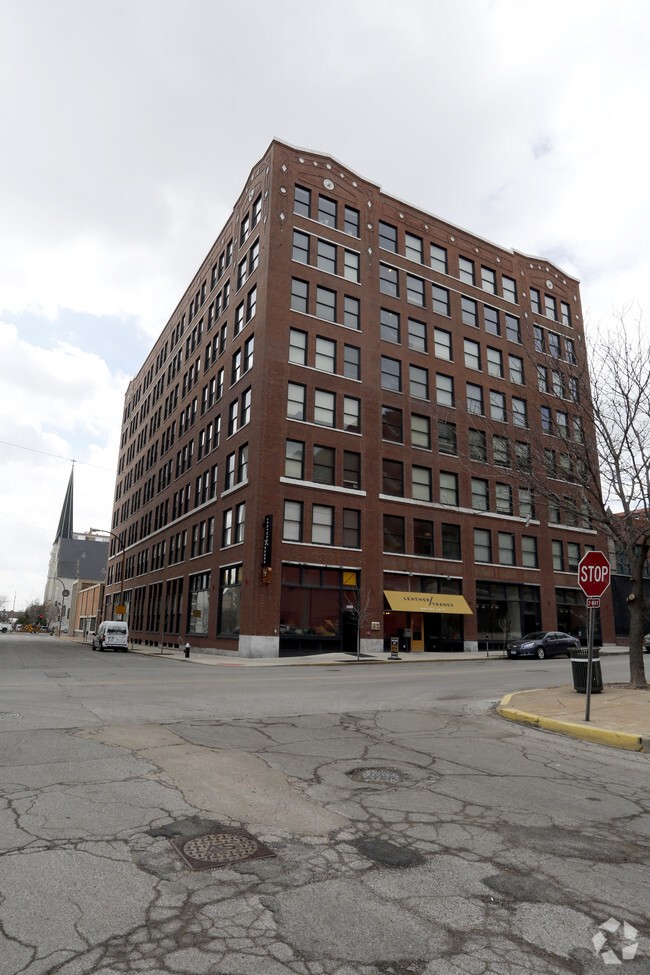 Primary Photo - Leather Trades Apartments