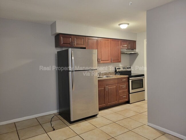 Photo - 402 W Amelia Ave Unit C