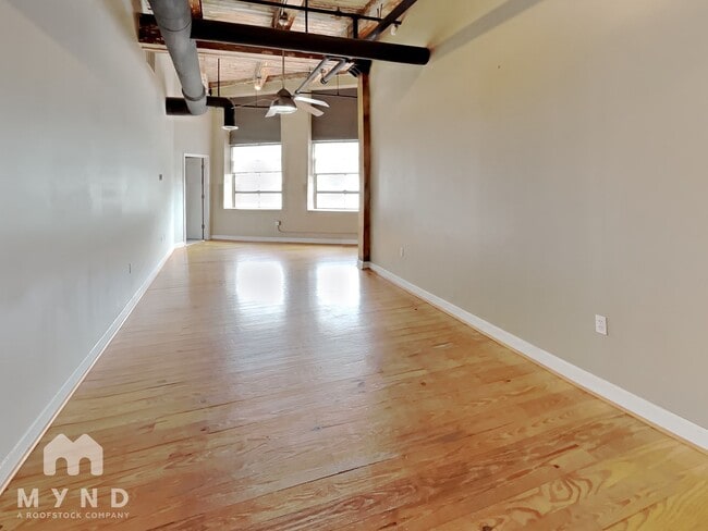 Photo - 326 Nelson St SW Unit 401