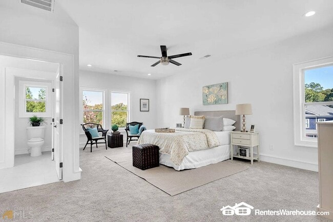 Photo - 3196 Mae Ave NE