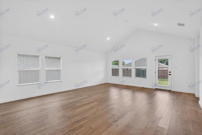 Photo - 2516 Tahoe Dr