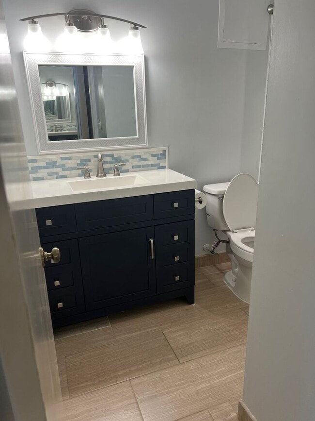 Photo - 868: MBC-608A