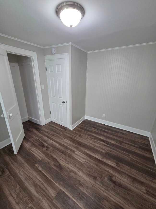 208 Houston Ave Unit A