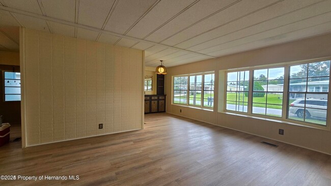 Photo - 7393 Fairlane Ave