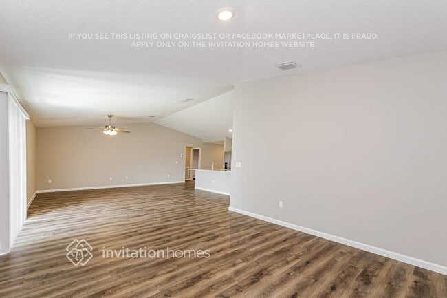 Photo - 759 Lomas St