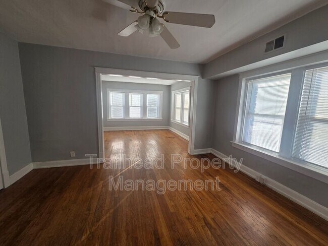 Photo - 4006 Warwick Blvd